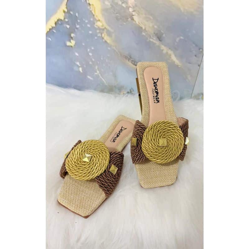 Summer Sandals in Beige/Brown