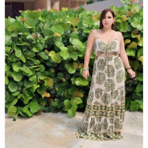 Nicole Maxi