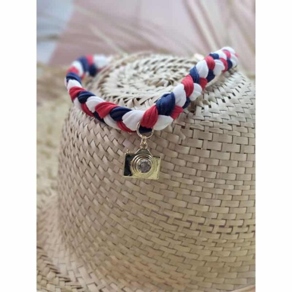 Bad Bunny Camera Chocker (Colores de la bandera)